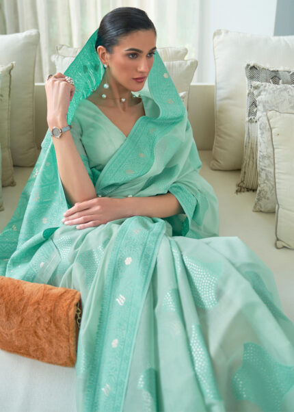 Turquoise Cotton Saree with Lucknowi Chikankari Weaving