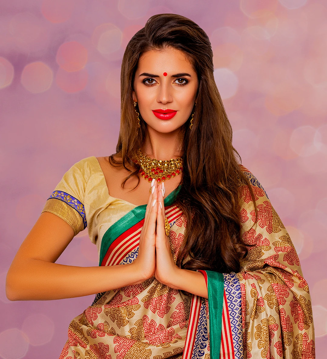 Exclusive Sarees at Urban Womania